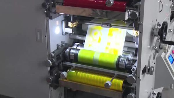 Machine d'impression flexographique série ZBS